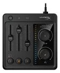 Audífonos Intraurales HyperX Clutch Tachi