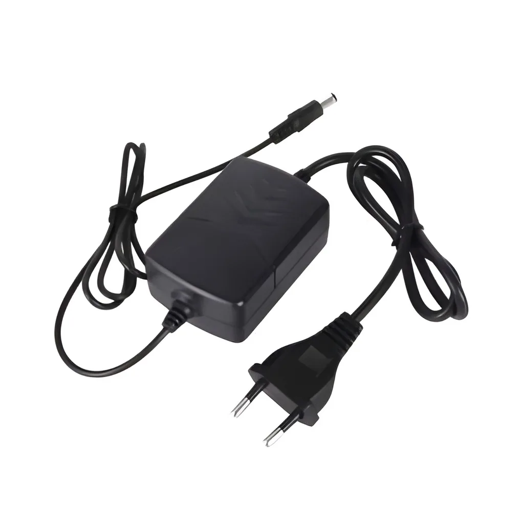Fuente Conmutada 12V 2A Formato Escritorio