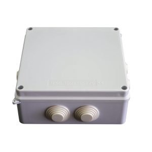Caja De Conexiones Plástica IP65 15x15x7cm