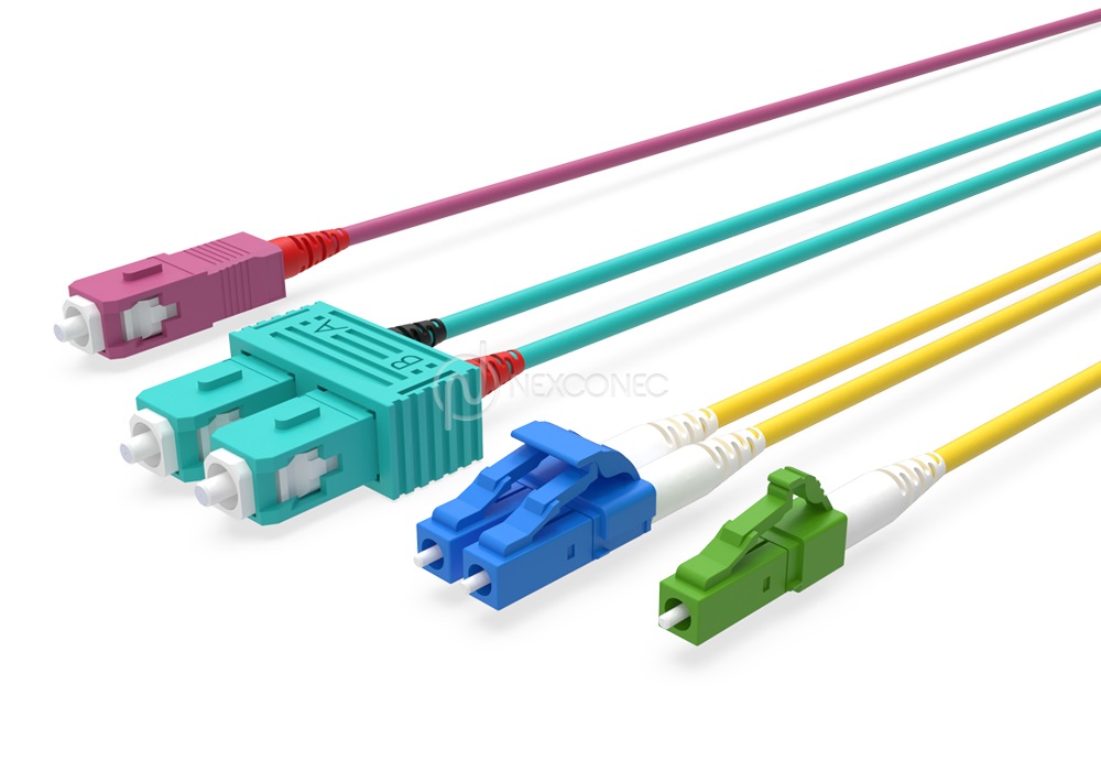 Patch Cord Fibra Óptica Multimodo Om4 LC/LC Upc 50/125 0.3m Lszh