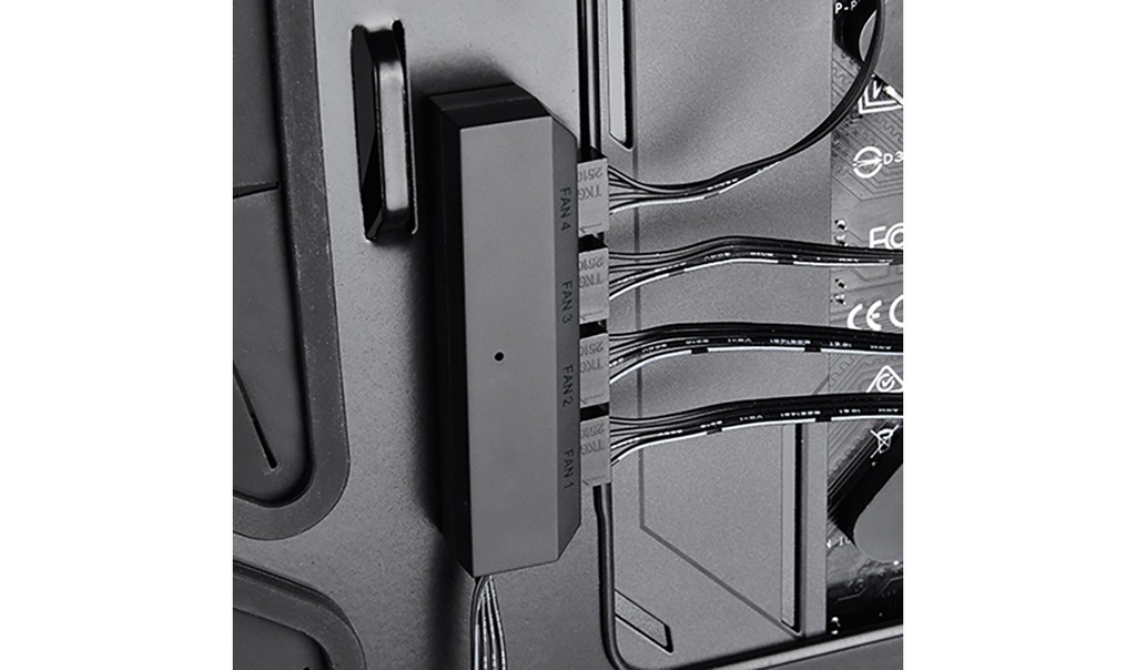 [DP-FH04PWM-HUB] Controlador de Fan Deepcool FH-04