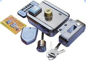 [SEC4C] CERROJO ELECTROMECANICO EXTERIOR C/LECTOR MIFARE